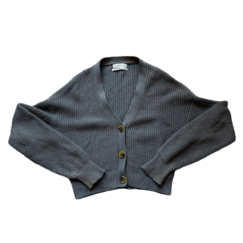 Cropped cardigan sweater